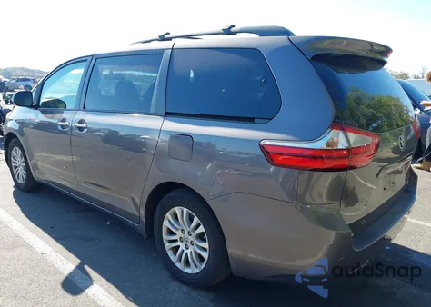2016 Toyota Sienna Xle 8 Passenger from USA, damaged, VIN 5TDYK3DC9GS699557